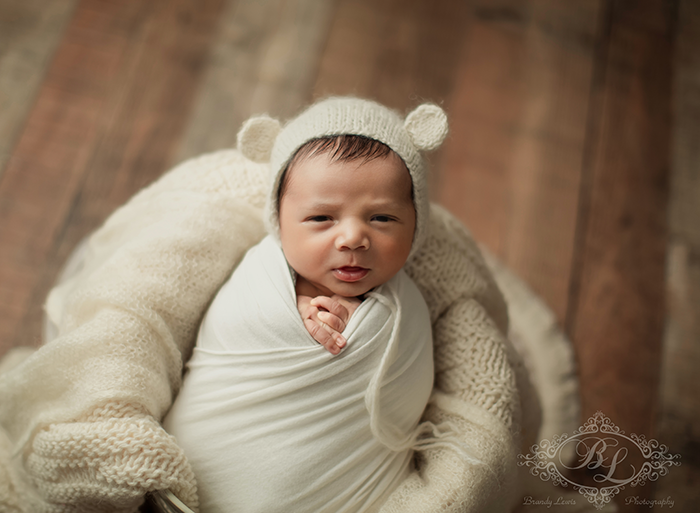 Timeless newborn photography session with neutral tones by Brandy Lewis Photography in the East Bay.